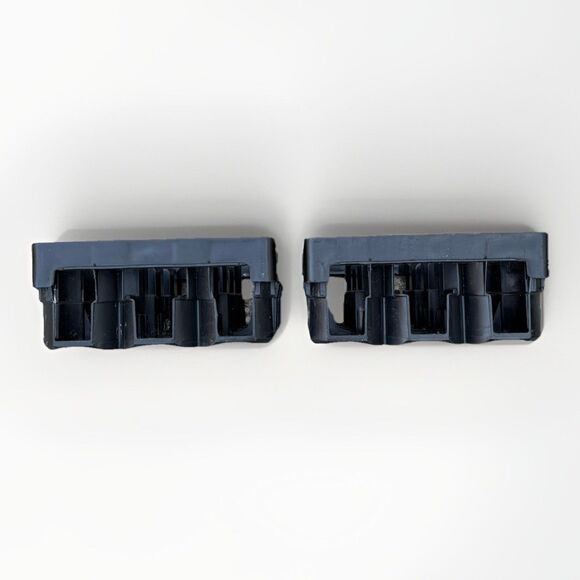 VTG Set of Two Coca-Cola 2 Liter Carry Crates PLASTIC 12 Bottle Carrier Holder - Picture 4 of 5